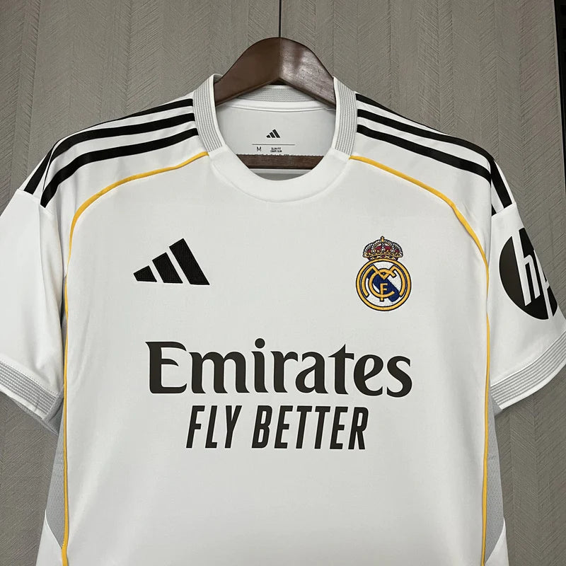CAMISETA REAL MADRID I 25/26 MUJER - LAZAMIENTO (10 Reseñas)