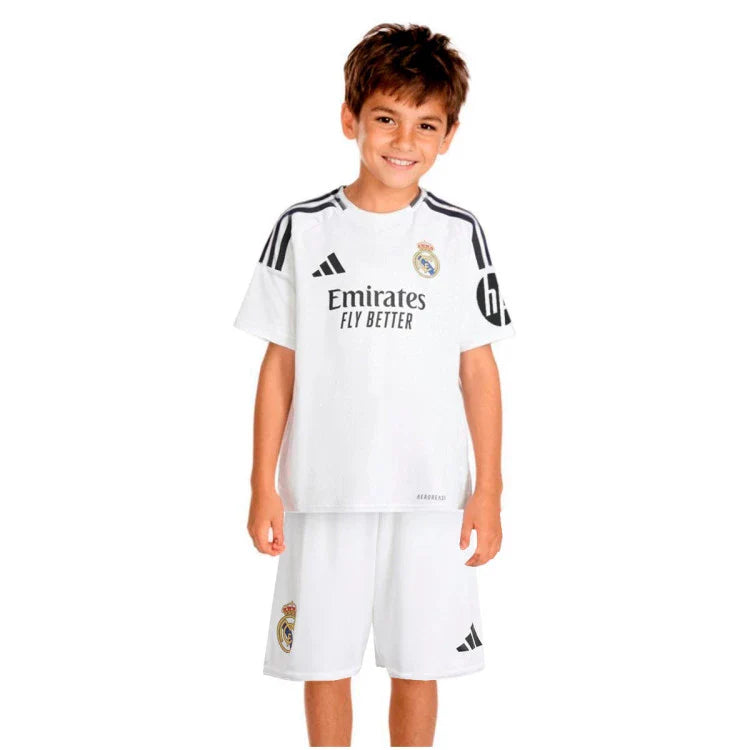 Conjunto infantil Real Madrid Primero 24/25