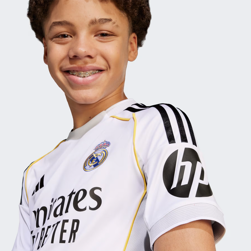 Conjunto Niños Real Madrid I 25/26 – Lanzamiento