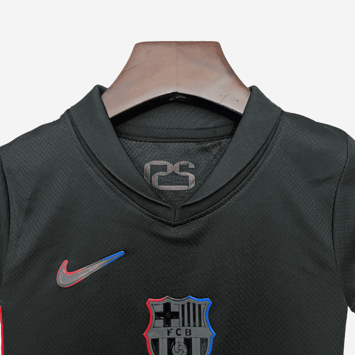 Equipo infantil 2024/25 FC Barcelona – Edición especial Travis Scott