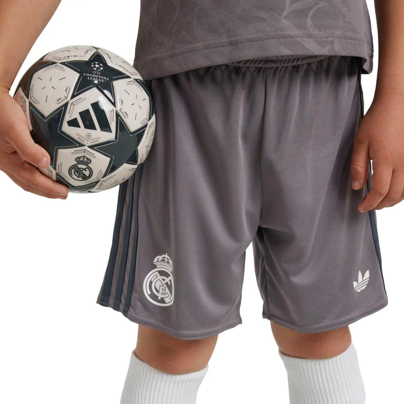 Conjunto-Niños-Real-Madrid-Tercera-Equipación-2024-25-+-5-REGALOS-5