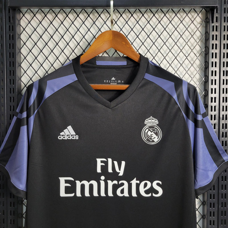 Camiseta Retro Real Madrid Tercera 16/17