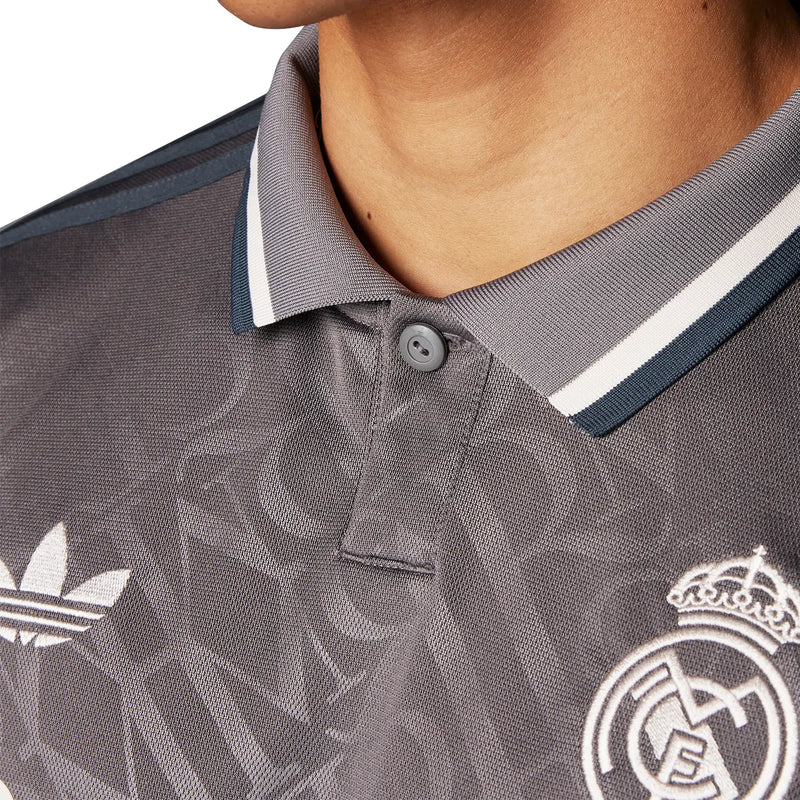 9-MBAPPÉ-Camiseta-Real-Madrid-TERCERA-EQUIPACIÓN-2024-25 -+-5-REGALOS-4